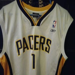 Pacers jersey
